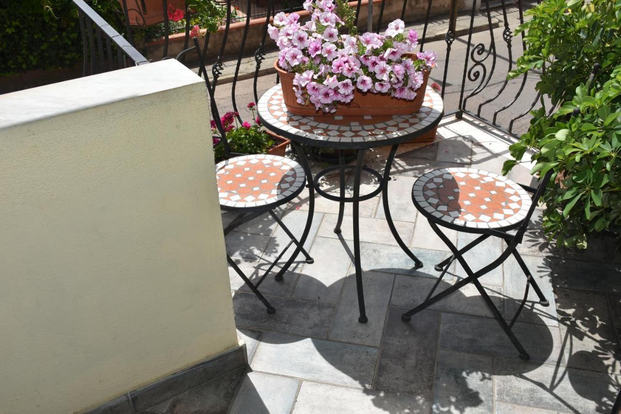 Bed And Breakfast Le Petunie Bari Sardo Zewnętrze zdjęcie