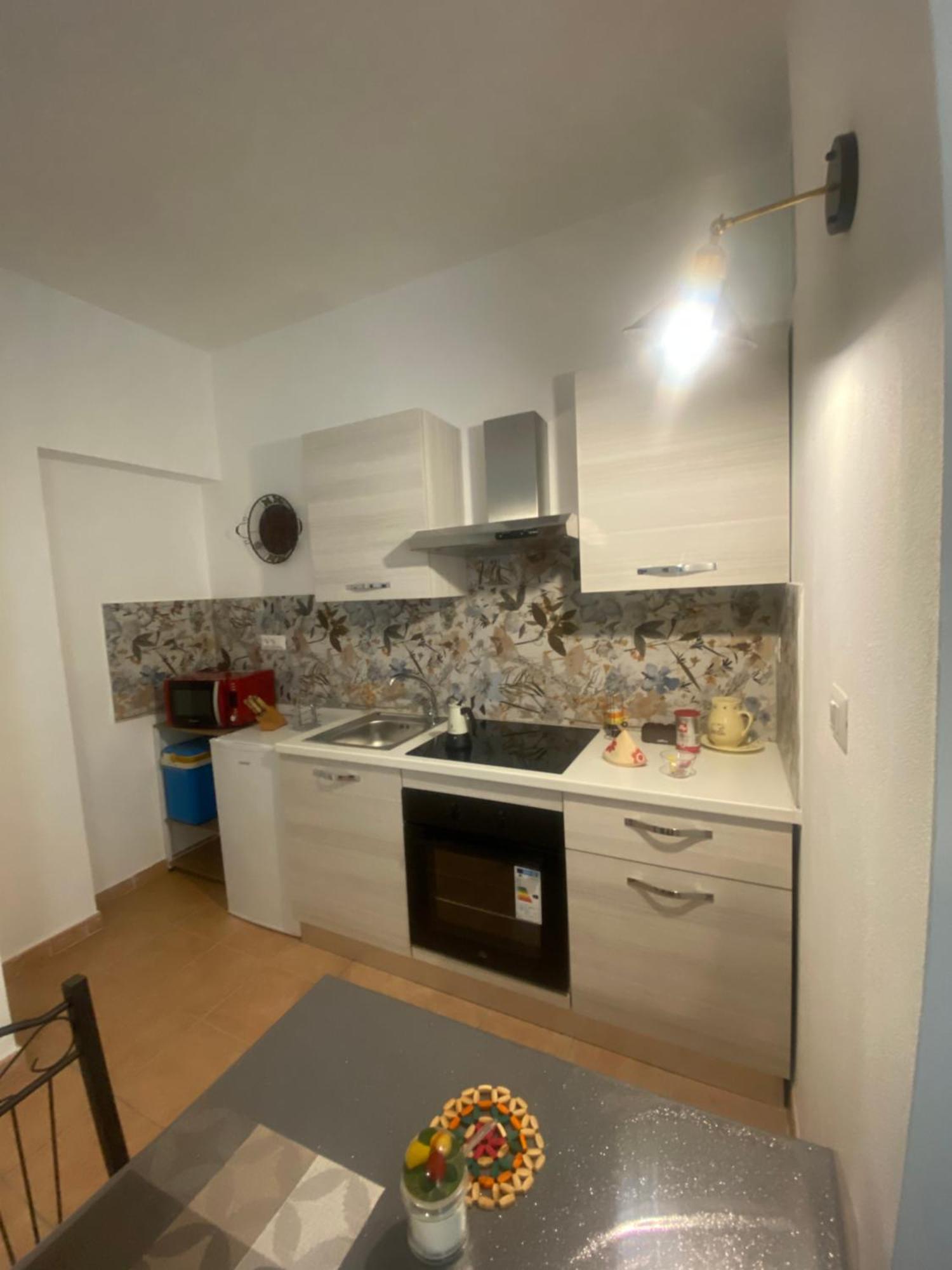 Bed And Breakfast Le Petunie Bari Sardo Zewnętrze zdjęcie