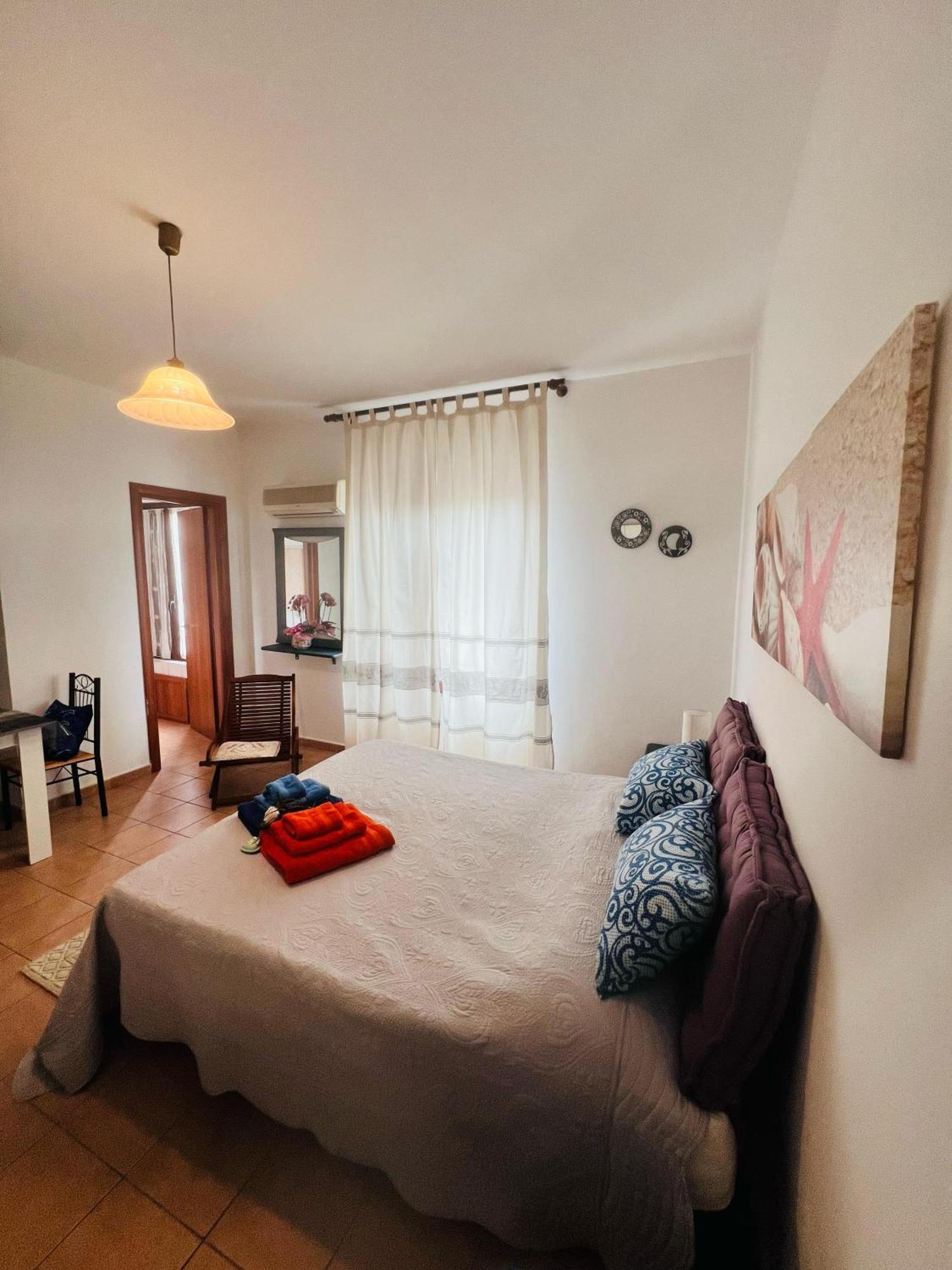 Bed And Breakfast Le Petunie Bari Sardo Zewnętrze zdjęcie