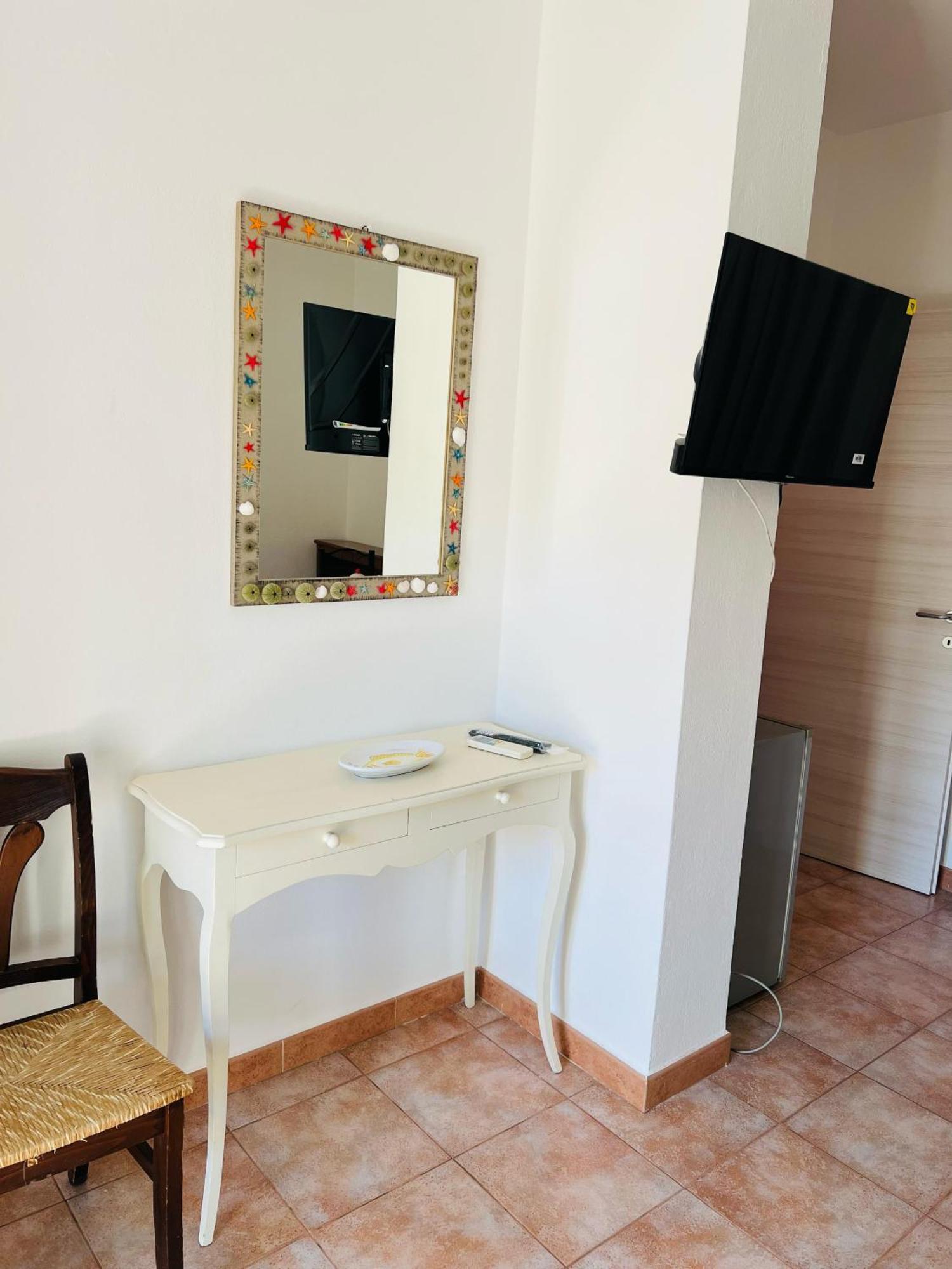 Bed And Breakfast Le Petunie Bari Sardo Zewnętrze zdjęcie