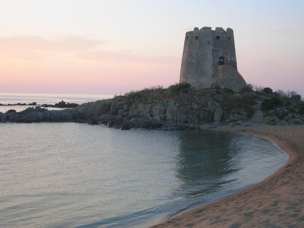 Bed And Breakfast Le Petunie Bari Sardo Zewnętrze zdjęcie